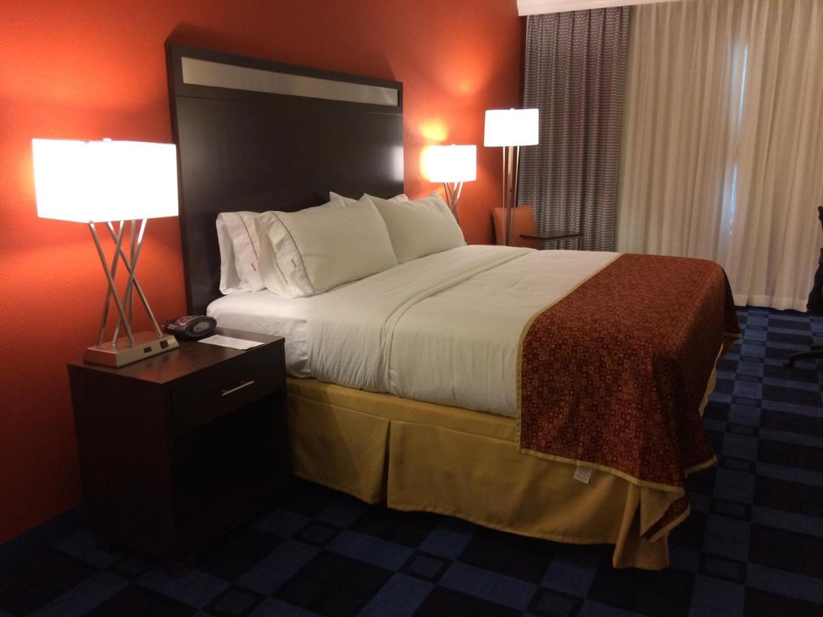Holiday Inn Express And Suites Columbia University Area By Ihg Номер фото