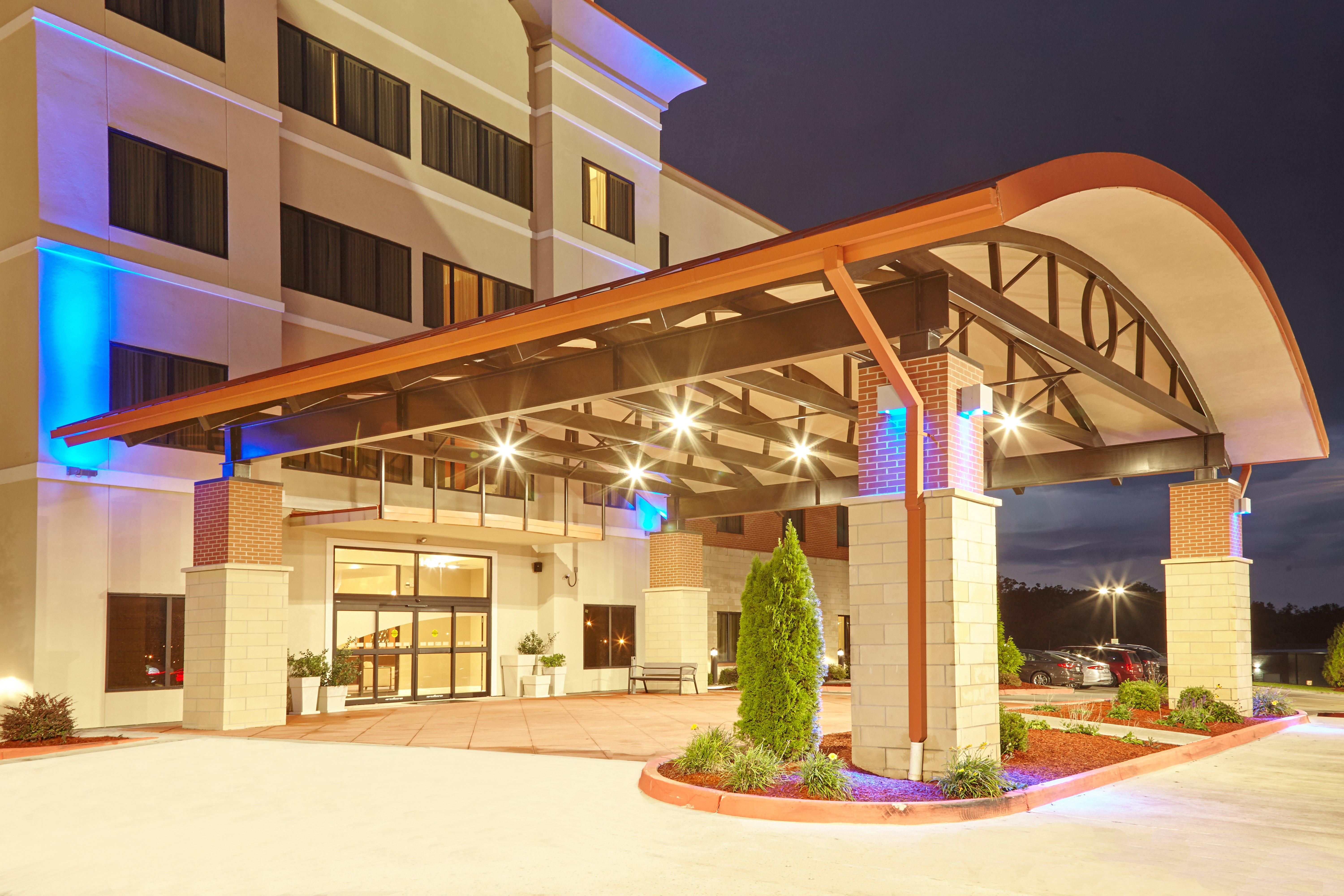 Holiday Inn Express And Suites Columbia University Area By Ihg Экстерьер фото