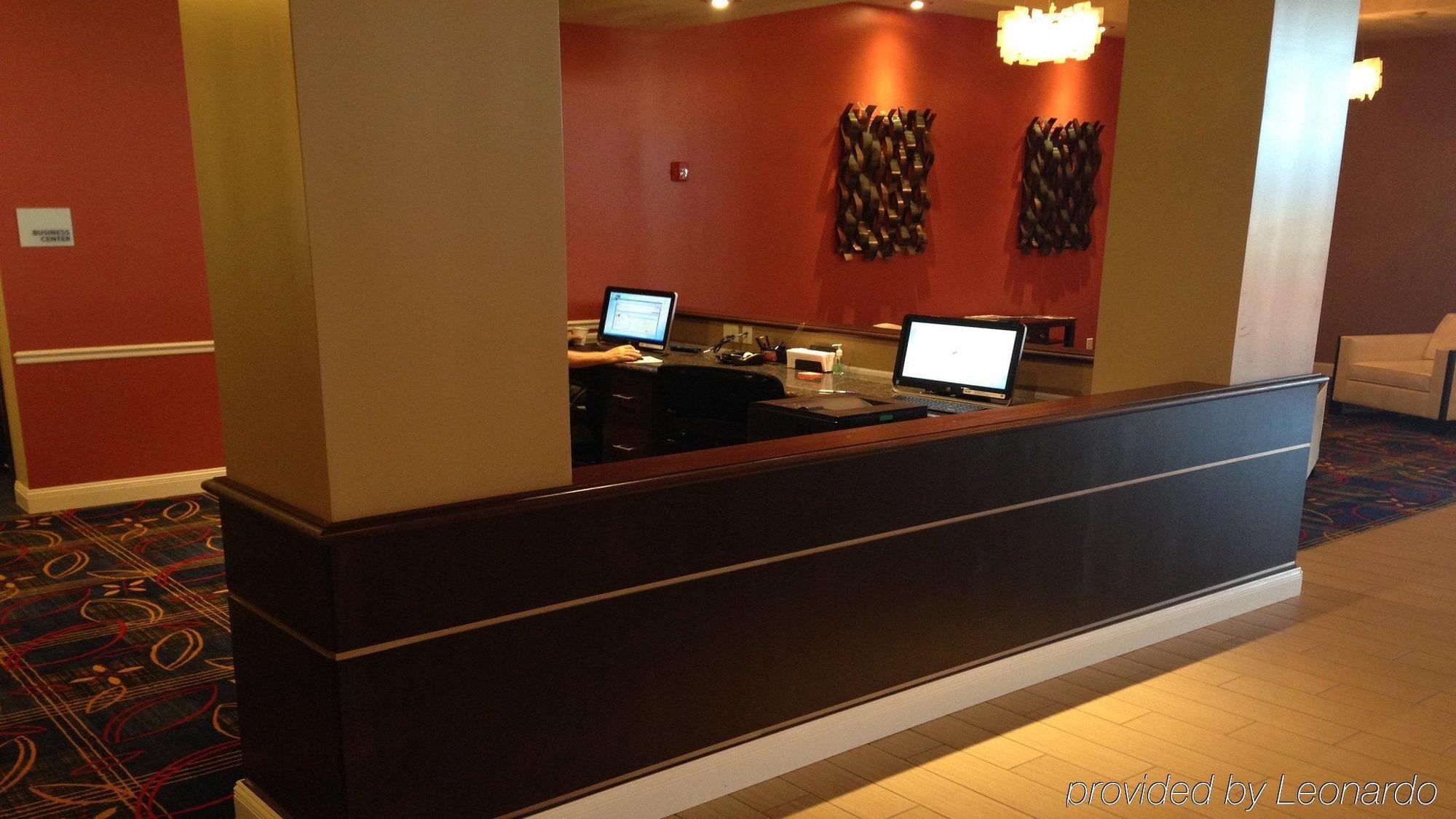 Holiday Inn Express And Suites Columbia University Area By Ihg Экстерьер фото